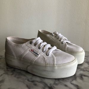2790 White Platform Superga